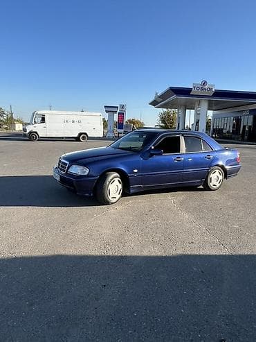 lapet satisi: Mercedes-Benz C-Class: 2.2 l | 2000 il Sedan — 6