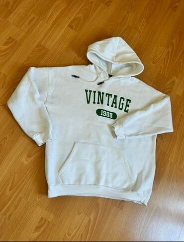 Ag 1-defe geyilib. Qara 1-2 defe. Goy Yenidi.!
Ayri Ayri 8 Azn