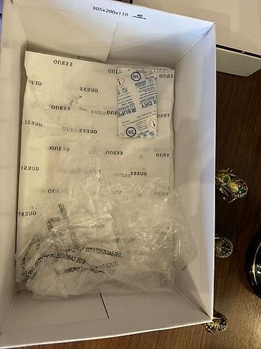 krasofka: GUESS Los Angeles qadın krossovkaları original 2 defe geyinilib 39 — 10