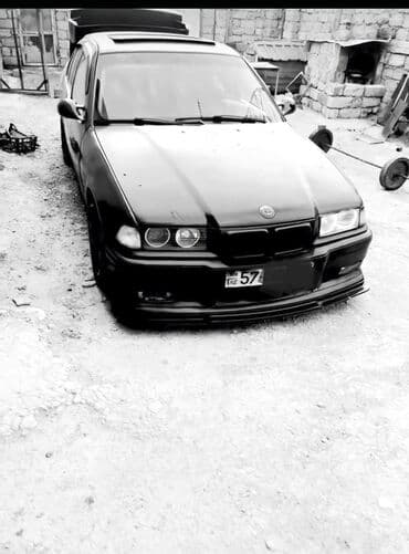bmw e46 kuza: BMW 3 series: 1.8 l | 1994 il Sedan — 2