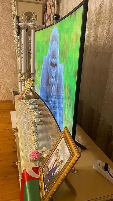 13 pro qiymət: Qiymet 1200 azn . Kecen il 2800 azn alinib Samsung tv 55 düymlük — 3
