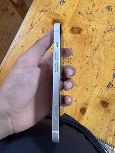 IPhone 13, 128 GB, Ağ, Qırıq — 3