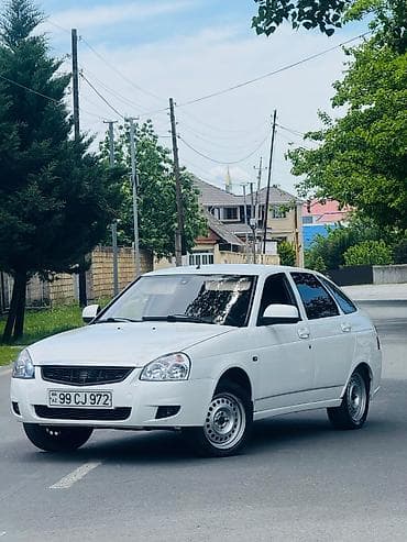 mercedes sukanı: VAZ (LADA) Priora: 1.6 l | 2012 il 320000 km Hetçbek — 1