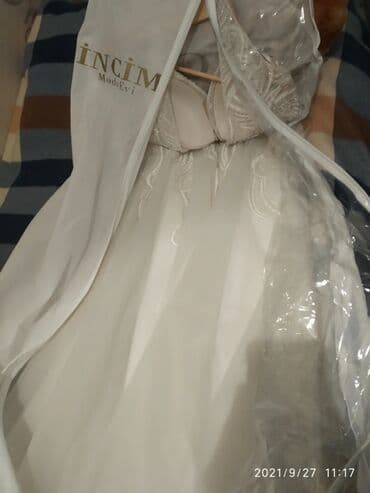 Toy paltarları: Gəlinlik. Əl işidi. Izmirdən alınıb. Incim Moda evi. 500 euro 💶 ya — 4