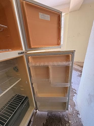İşlənmiş 2 qapılı Samsung Soyuducu Satılır, rəng - Ağ — 5