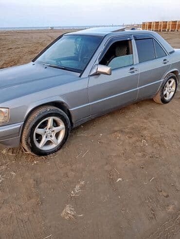 190 мерседес: Mercedes-Benz 190: 2 л | 1990 г — 4