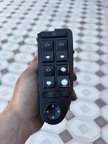 afdamabiler: Avtomobil üçün qapı idarəetmə bloku - Ön sol qapıya quraşdırılan — 1