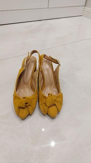 женские мятные туфли: Qadın ayaqqabısı – sarı/xardal rəngli, süet material - Modell — 1