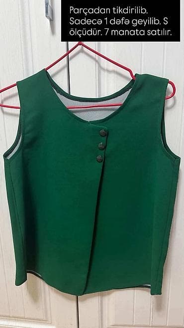 S ölçüdə qadın bluzları – xüsusi tikili - Yaşıl sleeveless bluz