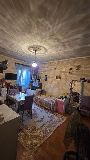 2 otaqlı mənzil – rahat plan və yaşayış üçün hazır .kamunallar