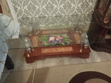 буква б кока кола: Журнальный стол, Б/у — 3