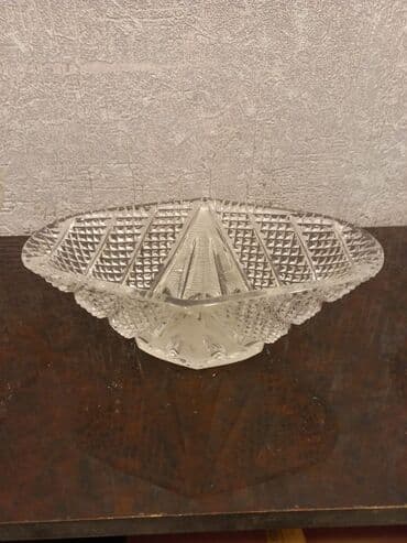 Xrustal meyve qabi. Qiymeti 30 manat