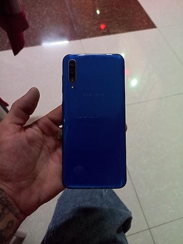 samsung a6 plus: Samsung Galaxy A50, 64 GB, rəng - Mavi, Barmaq izi — 2