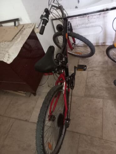 mingecevir velosiped: MTB tipli velosiped - Çərçivə: metal, qara-qırmızı rəngli - Təkərlər — 2