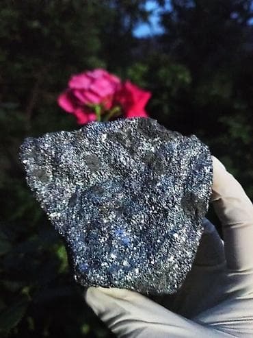 UV Floresan Nadir Kolleksiya Mineral 💎 Satılır Həm Brilyant qədər — 3