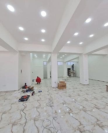 binede ev: İcarəyə təqdim olunan geniş vitrinli obyekt - Ön fasad boyu hündür — 4