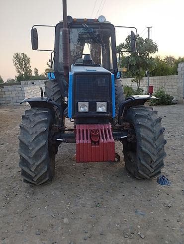 avtomobil apteckası: Belarus 1221.2 traktor - Güclü universal kənd təsərrüfatı traktoru - — 2