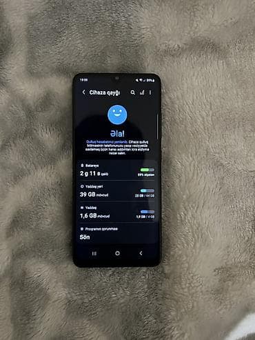 samsung telfonları: Samsung Galaxy A32, 64 GB, rəng - Qara, İki sim kartlı — 6