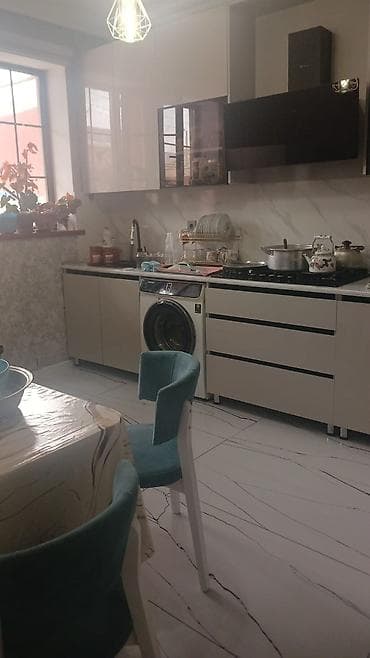 oğuz ev: Satılır: iki mərtəbəli həyət evi 1ci mertebisi 1 metbex 1 qonaq otagi — 7