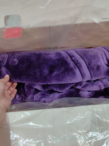 seccade qiymeti: Yataq üçün Yeni rəng - Bənövşəyi Yataq örtüyü, Ünvandan götürmə — 2