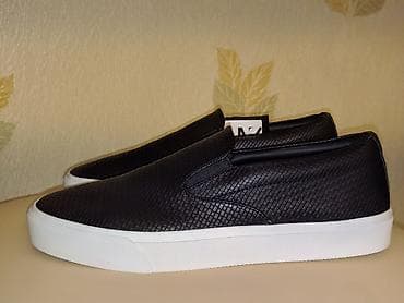 ayaqqabi sport: Zara ayaqqabi 42 razmer Turkiyeden alinib originaldi Razmeri balaca — 5