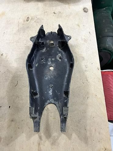 190 zapcasti: Məhsul: Mercedes-Benz orijinal ehtiyat kkhissələri dəsti Tərkib: - — 6