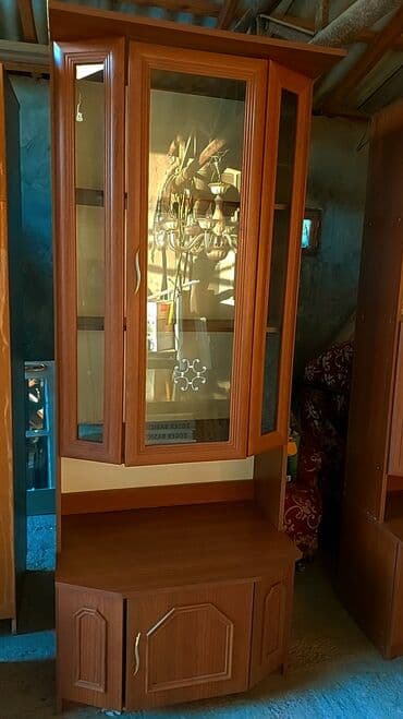 işlənmiş şkaf: İşlənmiş, Açılan, Stenka, Azərbaycan — 2