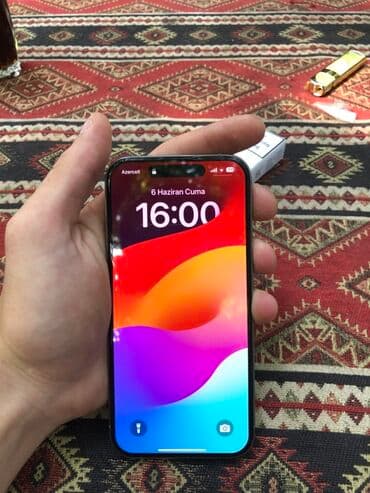 macbook pro baku: IPhone 15 Pro, 128 ГБ, Natural Titanium, Отпечаток пальца, Face ID, Рассрочка — 1