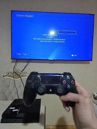 видео магнитафон: PlayStation 4 (PS4) konsolu – komplektdə DualShock 4 idarəetmə pultu — 2