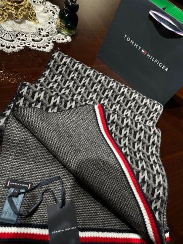 qaqa geyimi: Tommy Şerf. Yenidir — 1