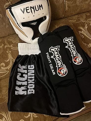 Kickboks üçün qoruyucu dəst - Başlıq: VENUM kaska (açıq üzlü, tam baş — 1