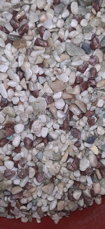 Dekorativ çınqıl daşlar İstifadə sahələri: - Akvarium, teraryum və su