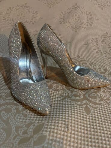 женские бежевые замшевые туфли: Туфли, Размер: 36, Б/у — 2