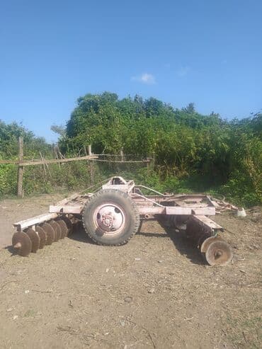 yem uyuden: Aqrotexnika: dartılan diskli borona (traktor qoşqusu) - Tip: ağır — 3