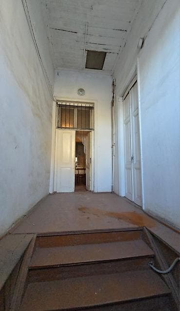 aaaf parkda satilan evler: Gəncə, 2 otaqlı, Köhnə tikili, 25 kv. m — 6