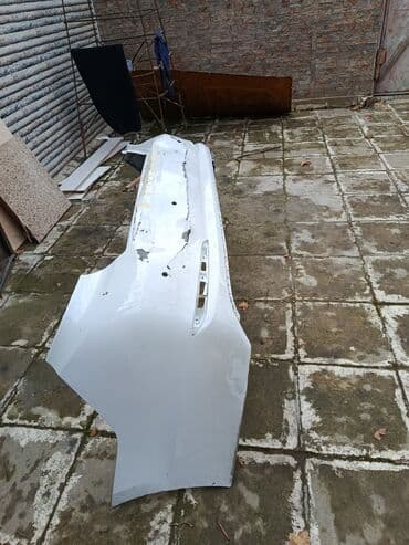 işlenmiş generatorlar: Hunday Sanata arxa bufer vurulub Şəkildə görsəndiyi kimidir, qiyməti — 3