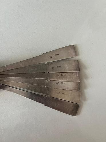 Столовые приборы: Məhsul: 6 ədəd desert/çay qaşığı dəsti Xüsusiyyətlər: - Material — 3