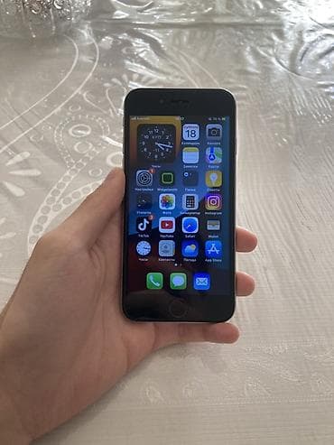 iphone yeni: IPhone 6s, 64 GB, Space Gray, Barmaq izi — 1