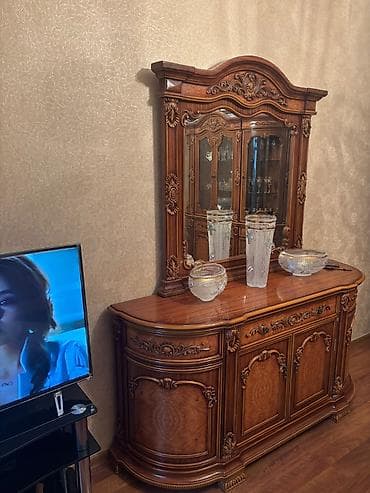 parca skaf: Biri 200 AZN — 2