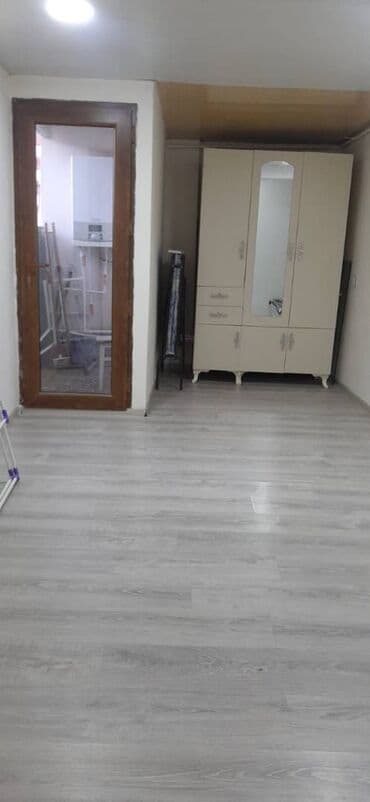 ismayil hidayetzade kucesi 130: İnşaatçılar metrosunun yaxınlığında,10 mertebeli binanın 10-cu — 7