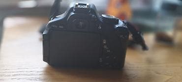 p4 disk: Canon EOS 600D DSLR fotoaparat (gövdə) - Sensor: 18 MP APS‑C CMOS - — 3