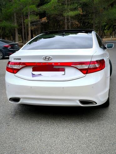 təkər type 0: Hyundai Azera-2012-ci il . Baki servisden alinib 2013 il. 2.4 benzin — 4