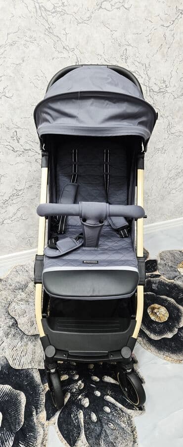 mutsy igo universal arabalar: Uşaq arabası – yüngül və funksional model.Yenidi - Rəng: boz, qızılı — 1