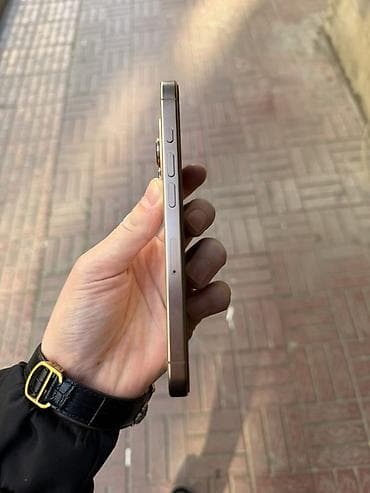 iphone 8 pro: IPhone 16 Pro, 256 GB, Face ID — 4