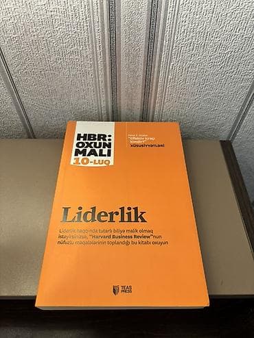 Məktəb dərslikləri: "Adi bir menecerdən bacarıqlı bir liderə çevrilmək istəyənlər üçün" — 1