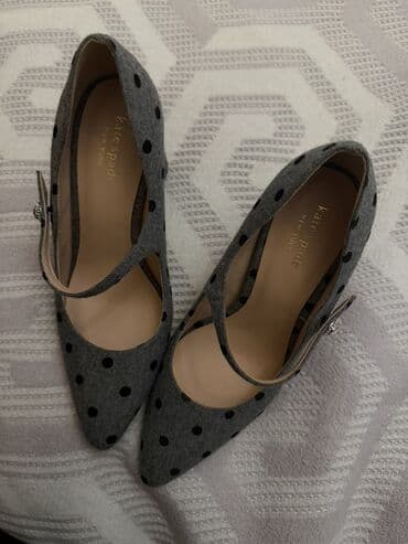 Çəkmələr: Qadın ayaqqabıları paketi 1) Karen Millen qızılı rəngli sandalet - — 4