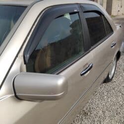 mercedes 300: Mercedes-Benz 280: 2.8 l | 1995 il Sedan — 10