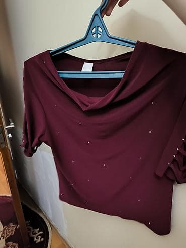 Bordo rəngli iki hissəli dəst – bluz və ətək - Rəng: dərin — 1