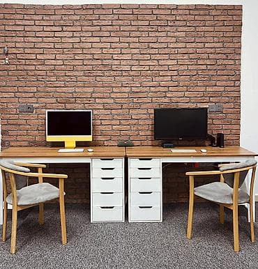 Офисные столы: Б/у, Для сотрудника, Квадратный стол — 2