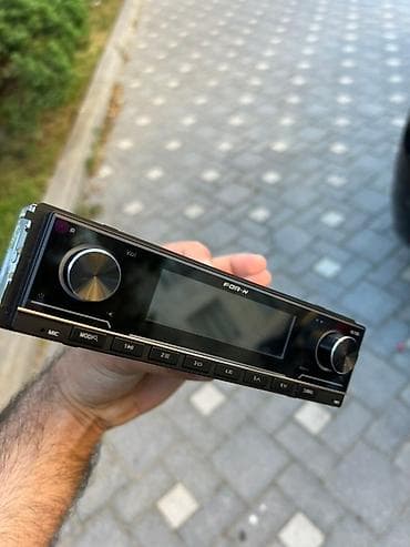 musiqi player: Maqnitol, AUX — 3
